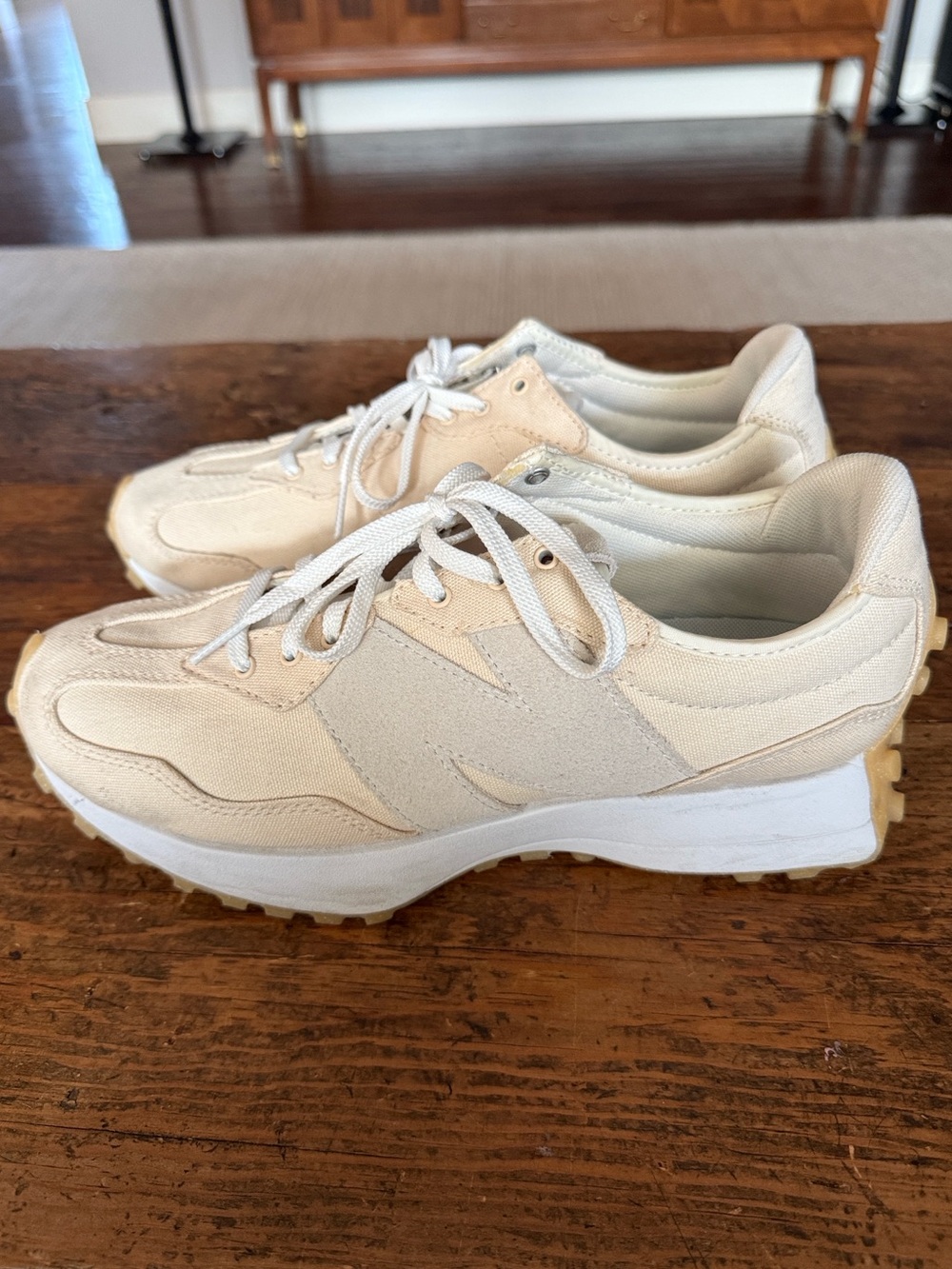 New Balance 327 Cream Suede and Canvas Sneakers Size 10